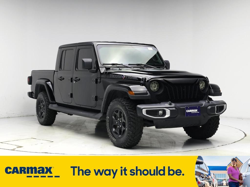 used 2022 Jeep Gladiator car, priced at $34,998