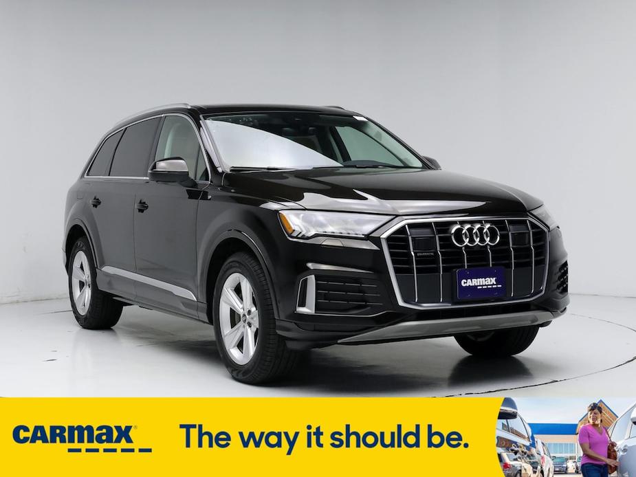 used 2024 Audi Q7 car, priced at $59,998