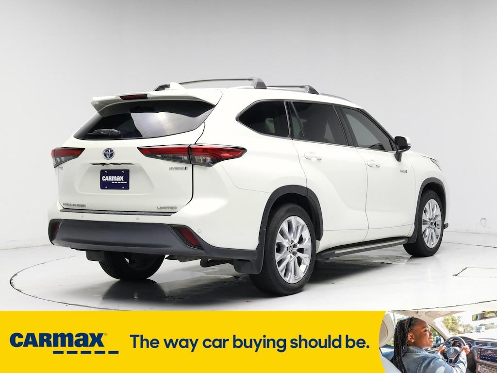 used 2021 Toyota Highlander Hybrid car, priced at $36,998