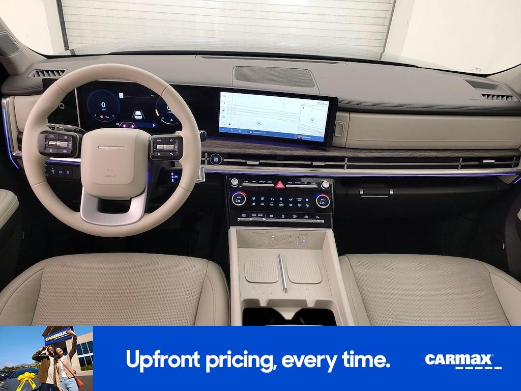 used 2024 Hyundai Santa Fe car, priced at $38,998