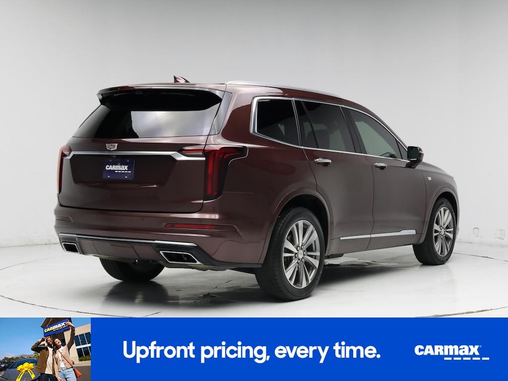 used 2022 Cadillac XT6 car, priced at $33,998
