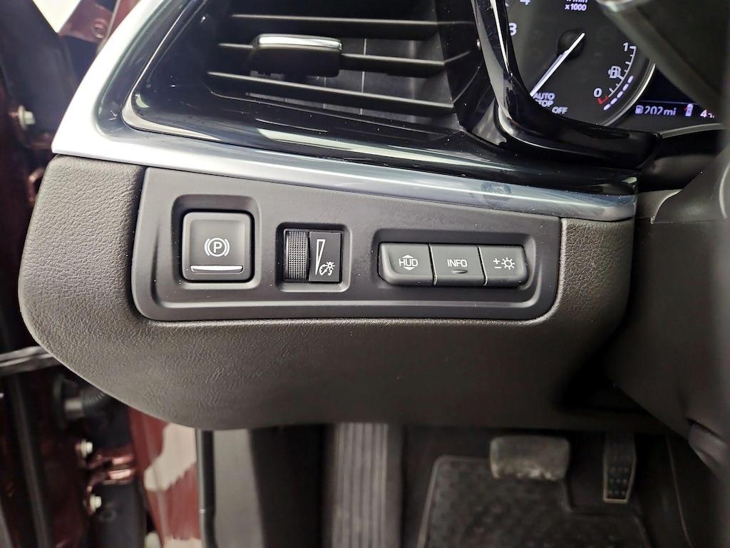 used 2022 Cadillac XT6 car, priced at $33,998