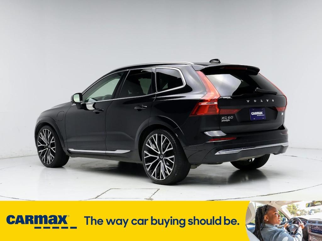 used 2022 Volvo XC60 Recharge Plug-In Hybrid car, priced at $42,998