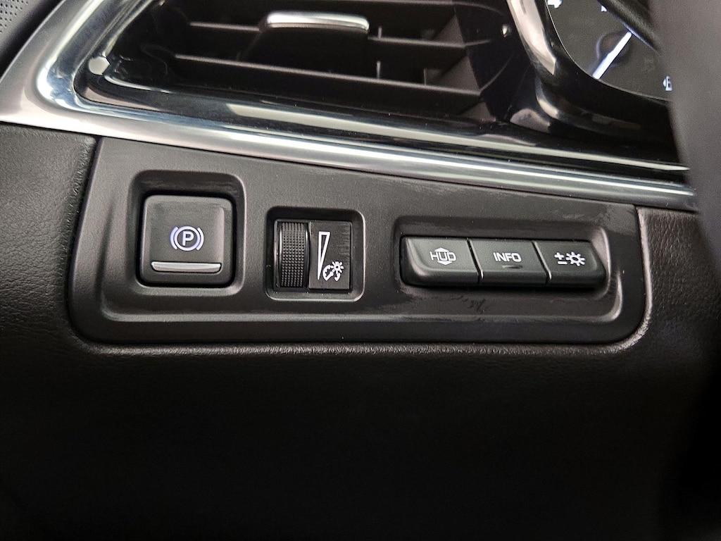 used 2020 Cadillac XT6 car, priced at $26,998