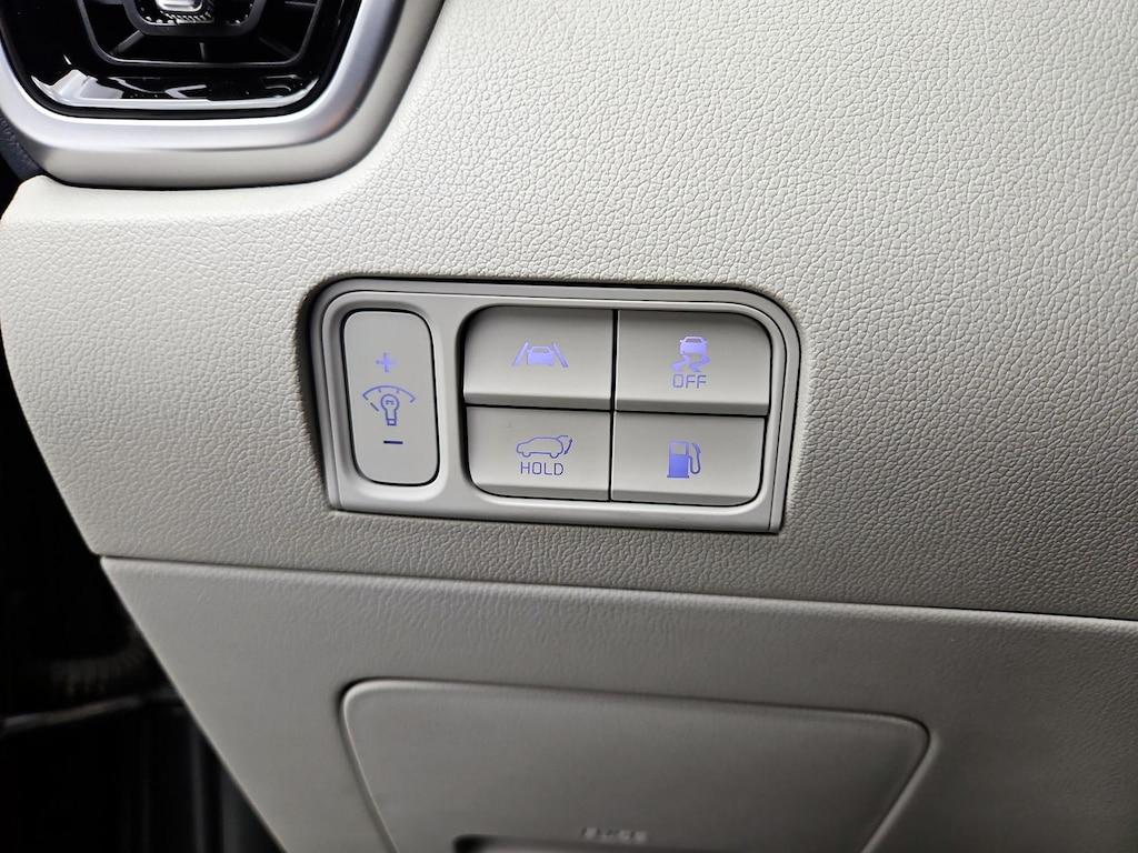 used 2023 Kia Sorento Plug-In Hybrid car, priced at $40,998