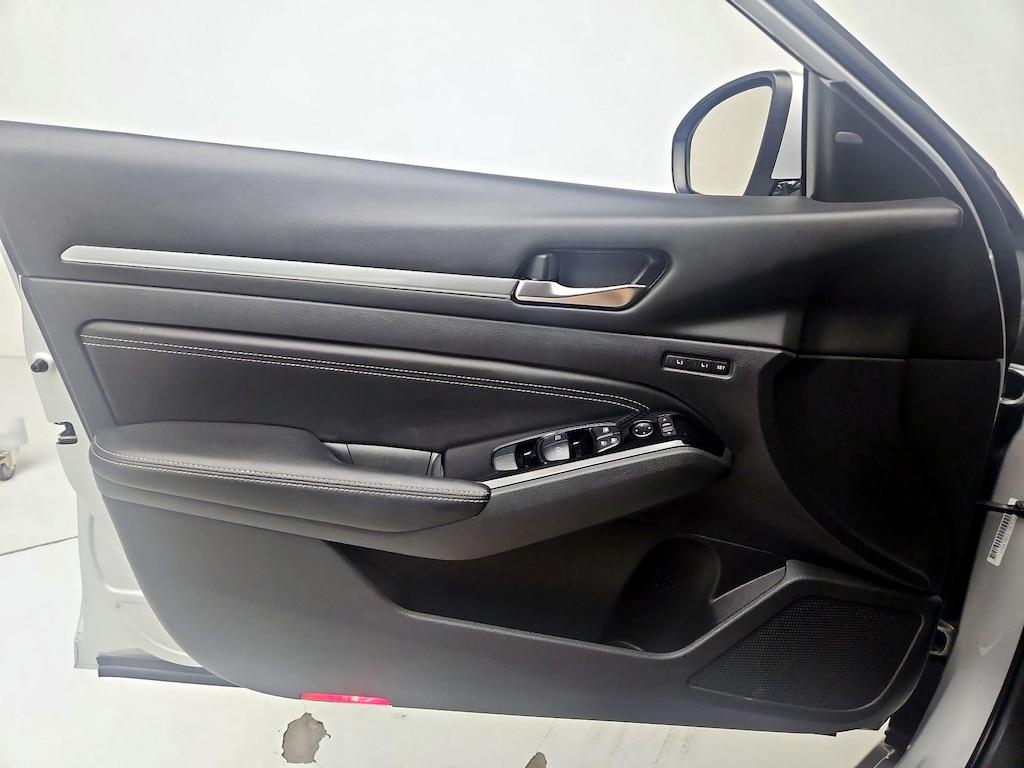 used 2020 Nissan Altima car, priced at $24,998