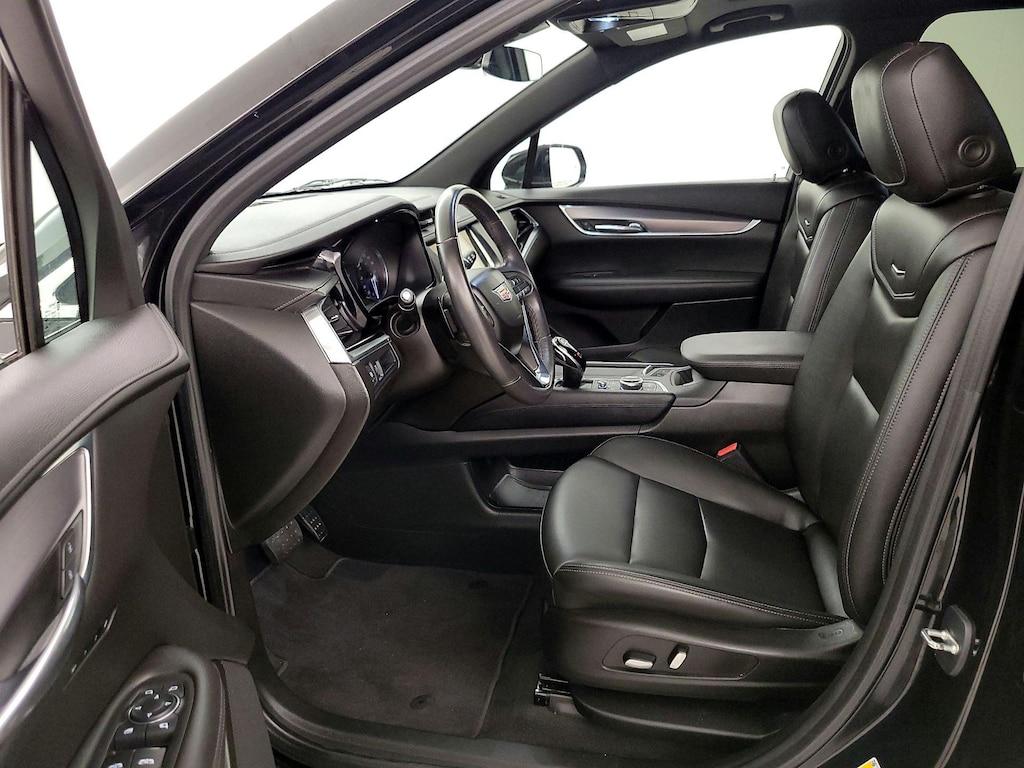 used 2023 Cadillac XT6 car, priced at $34,998