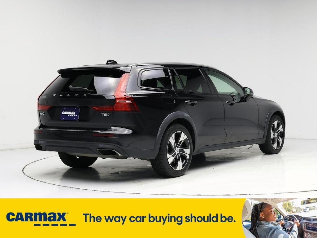 used 2020 Volvo V60 Cross Country car, priced at $29,998
