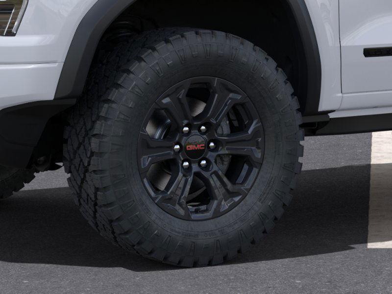 new 2025 GMC Canyon car, priced at $45,670