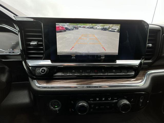 used 2024 Chevrolet Silverado 1500 car, priced at $42,115