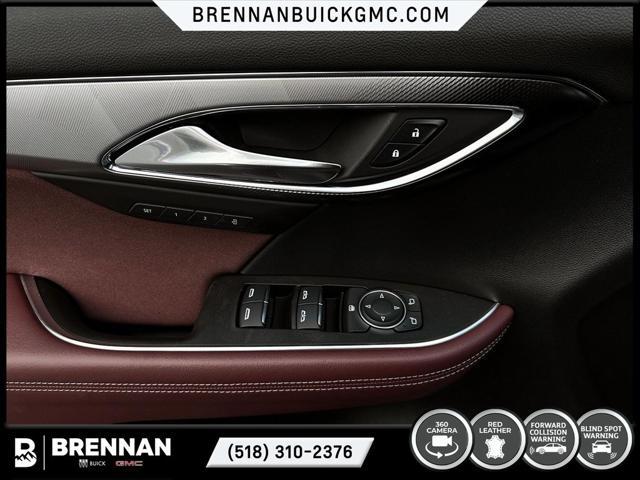 new 2025 Buick Envision car, priced at $43,240