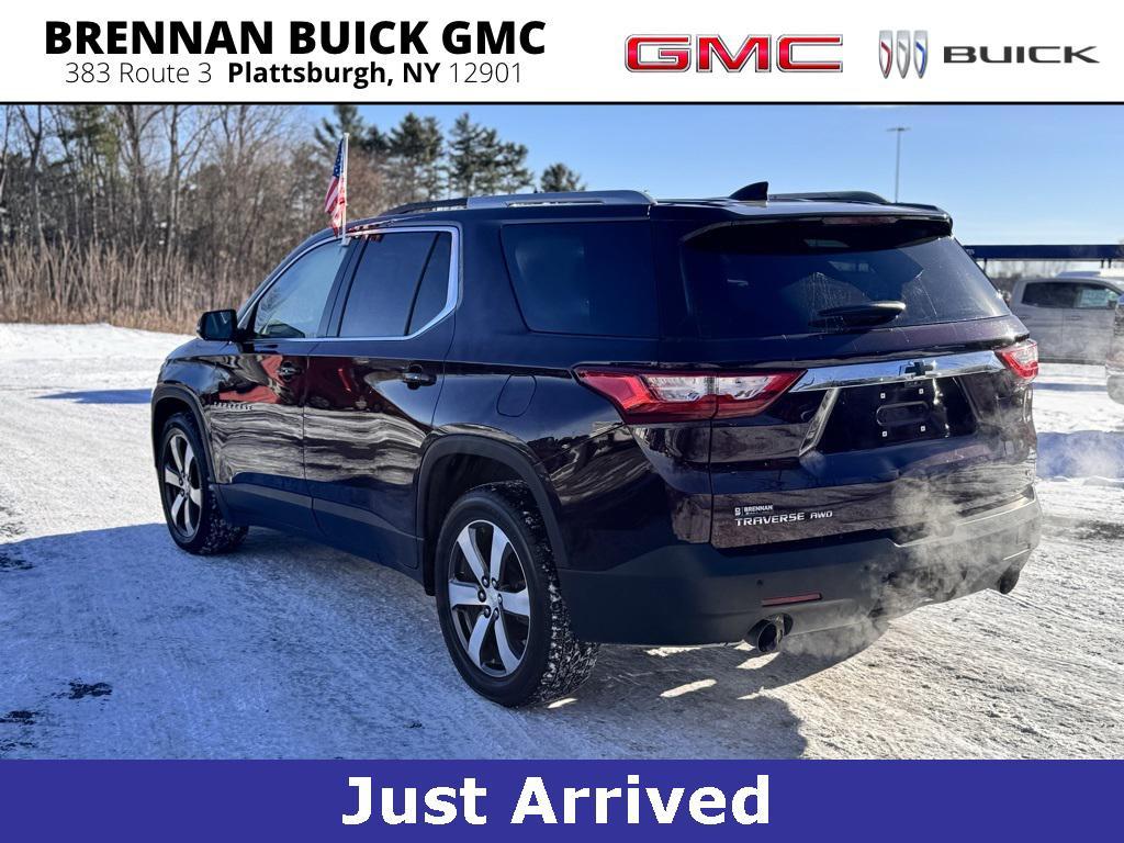 used 2018 Chevrolet Traverse car, priced at $19,869