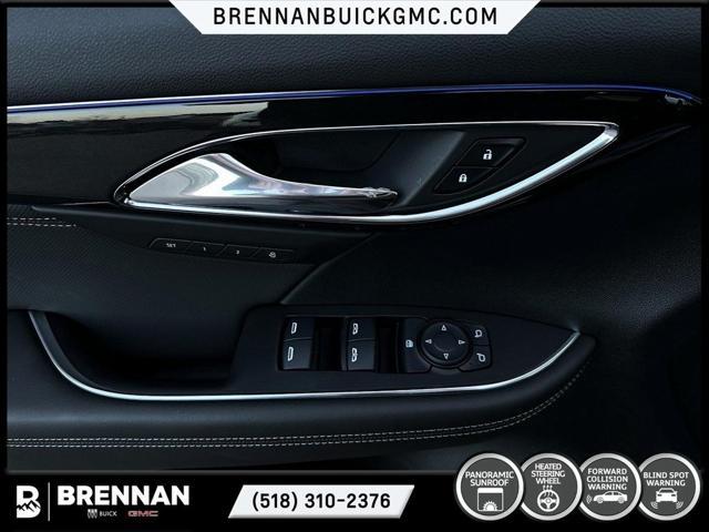 new 2025 Buick Envision car, priced at $41,235