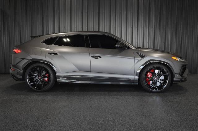 used 2024 Lamborghini Urus car, priced at $368,999