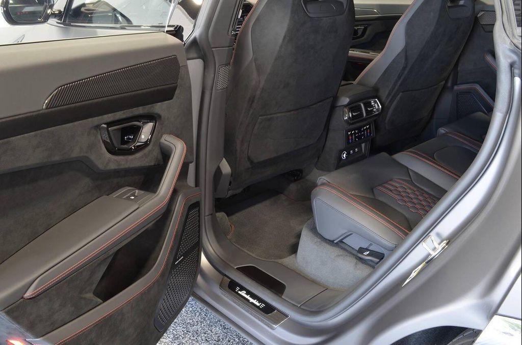 used 2024 Lamborghini Urus car, priced at $349,995