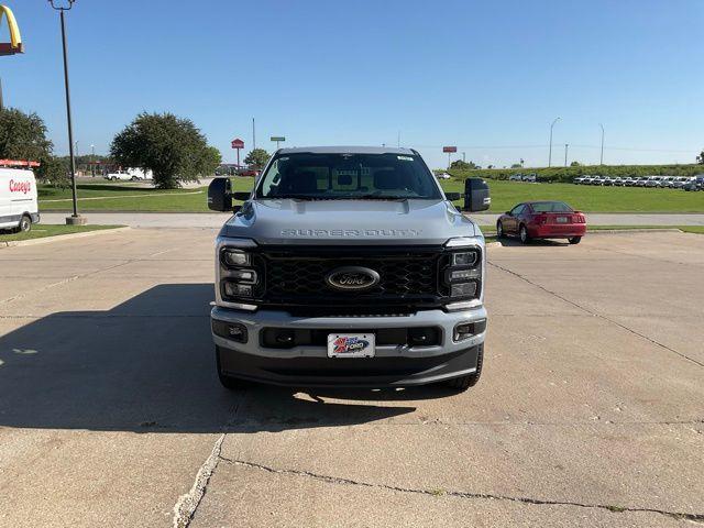 new 2025 Ford F-350 car, priced at $92,900