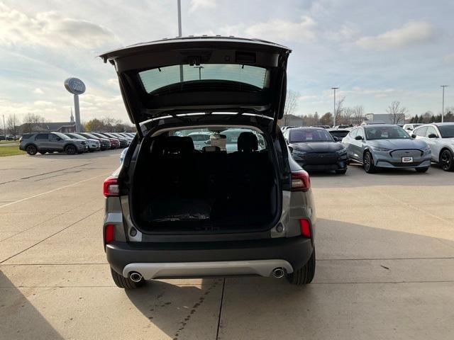 new 2025 Ford Escape car, priced at $30,508