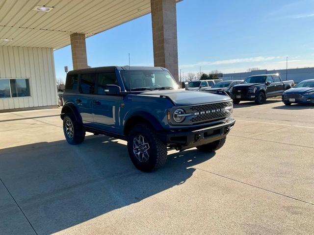 new 2024 Ford Bronco car, priced at $54,285