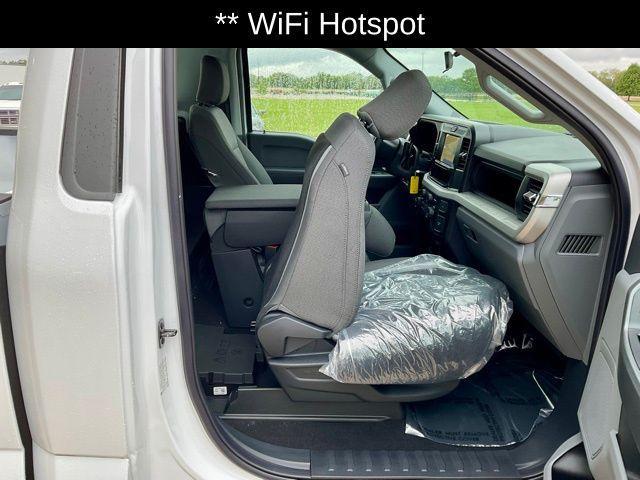 new 2025 Ford F-350 car, priced at $59,165