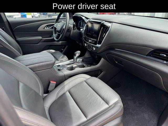 used 2023 Chevrolet Traverse car, priced at $37,998