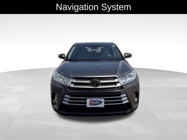 used 2018 Toyota Highlander car, priced at $27,298
