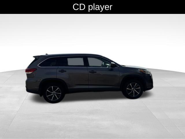 used 2018 Toyota Highlander car, priced at $29,995