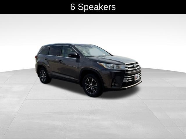 used 2018 Toyota Highlander car, priced at $29,995