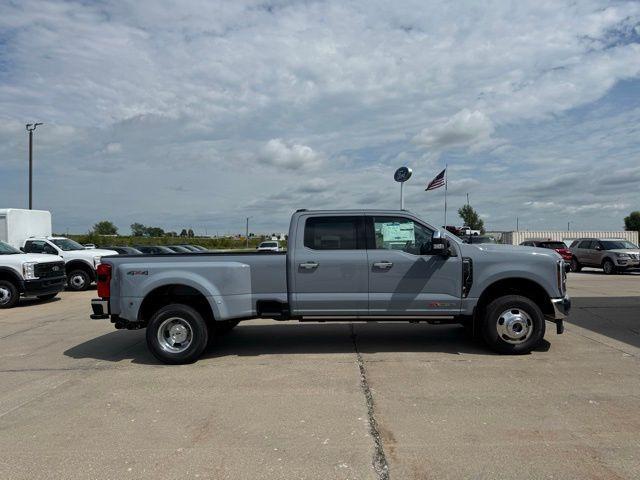 new 2025 Ford F-350 car, priced at $92,125