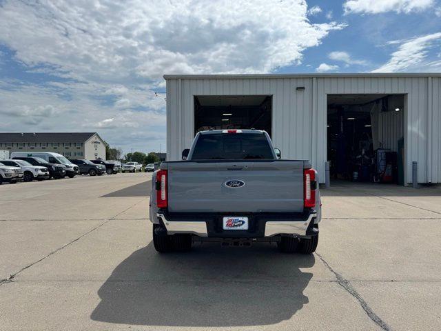 new 2025 Ford F-350 car, priced at $92,125