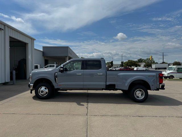 new 2025 Ford F-350 car, priced at $92,125