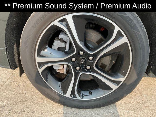 used 2024 Ford Edge car, priced at $41,998