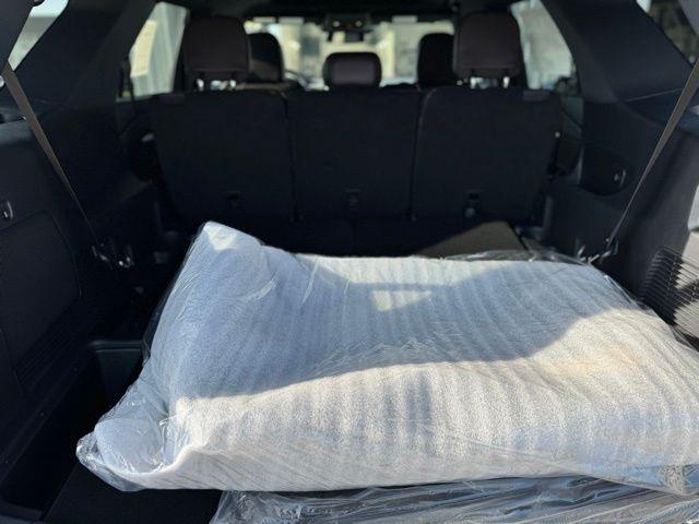 new 2025 Ford Explorer car