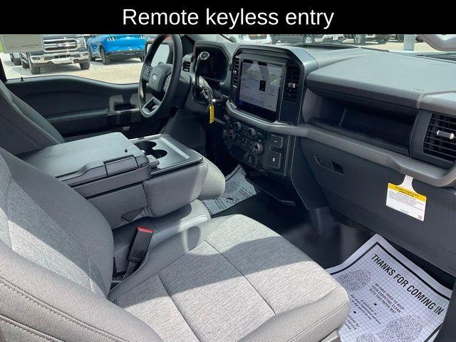 new 2025 Ford F-150 car, priced at $43,264