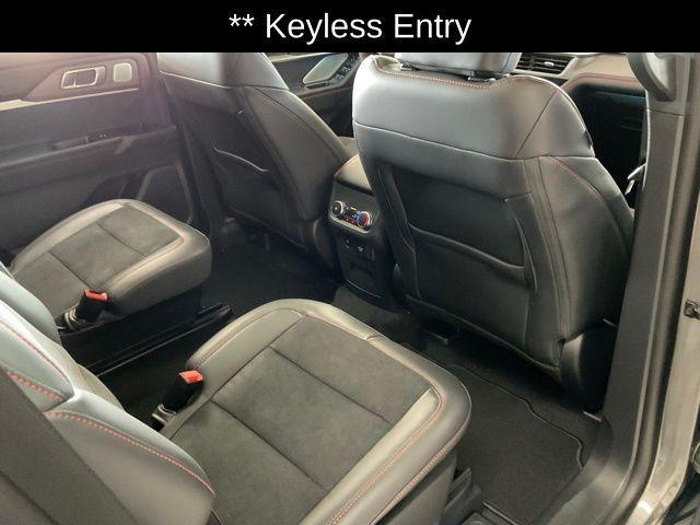 new 2025 Ford Explorer car, priced at $59,094