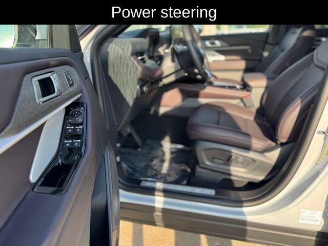 new 2025 Ford Explorer car