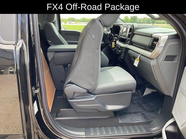 new 2025 Ford F-350 car, priced at $58,350