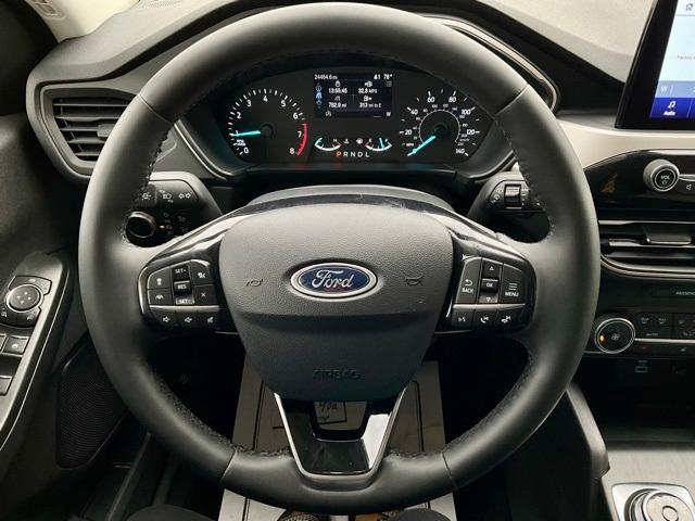 used 2022 Ford Escape car, priced at $24,998