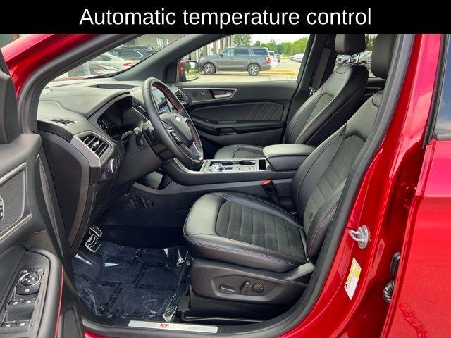 used 2022 Ford Edge car, priced at $34,998