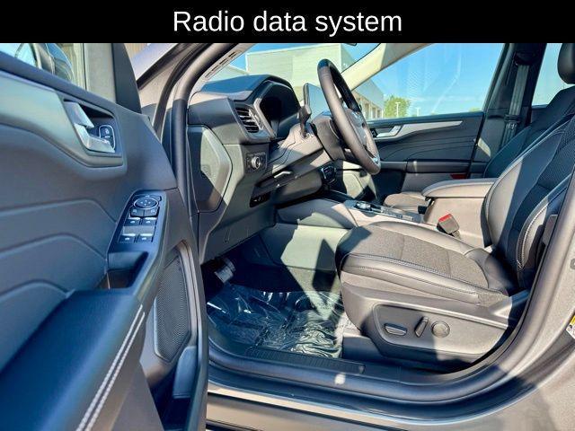 new 2025 Ford Escape car