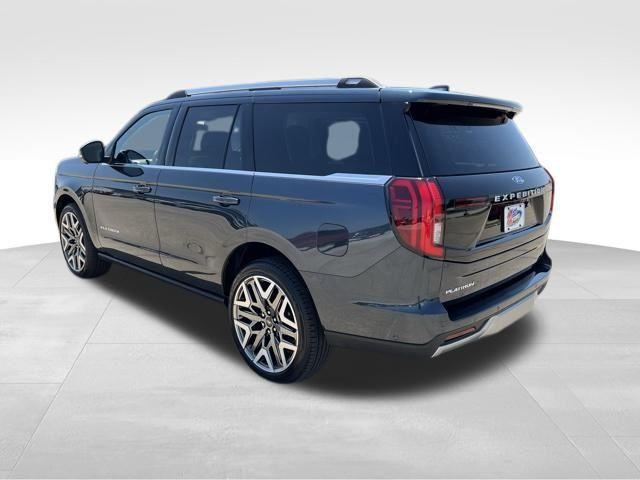 new 2025 Ford Expedition car, priced at $90,150