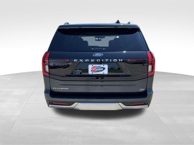 new 2025 Ford Expedition car, priced at $90,150