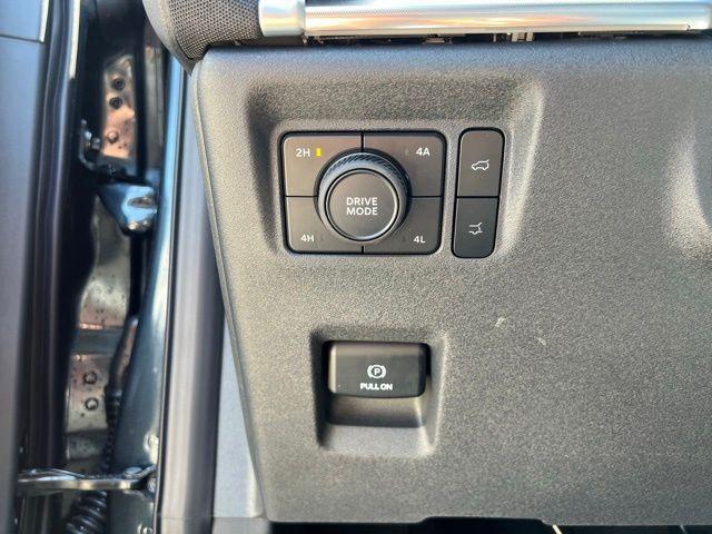 new 2025 Ford Expedition car, priced at $90,150