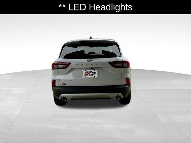new 2025 Ford Escape car, priced at $31,034