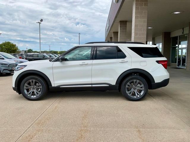 new 2025 Ford Explorer car, priced at $50,795