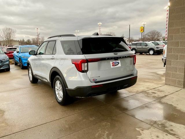 new 2025 Ford Explorer car, priced at $40,843