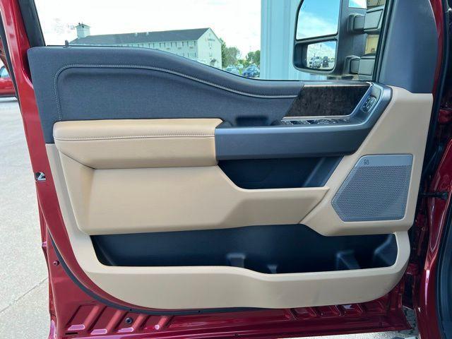 new 2025 Ford F-250 car, priced at $82,665