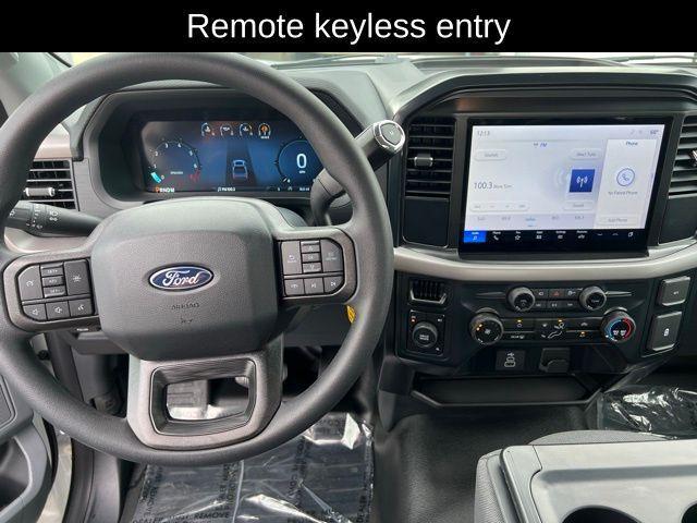 new 2025 Ford F-150 car, priced at $43,013