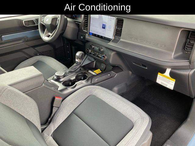 new 2025 Ford Bronco car, priced at $49,595