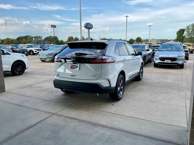 new 2024 Ford Edge car, priced at $37,913