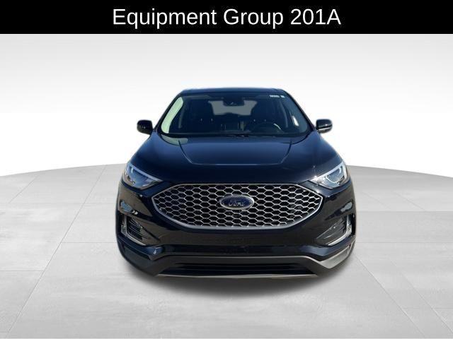 used 2024 Ford Edge car, priced at $30,801